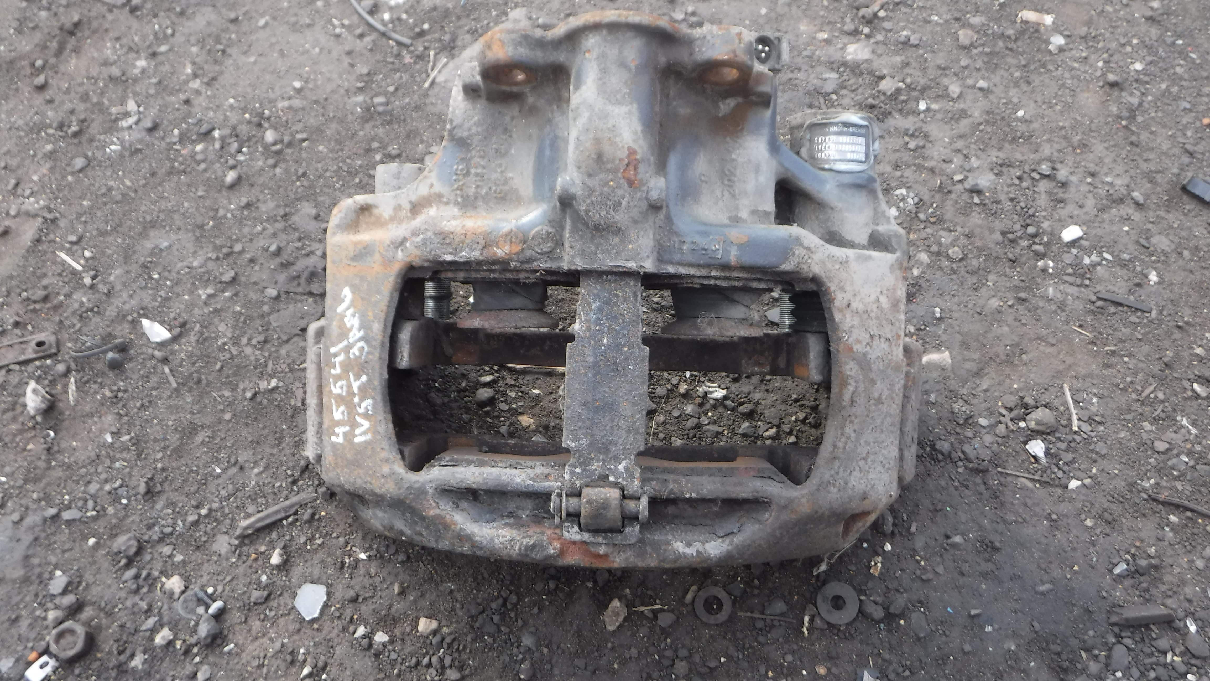 Супорт тормозной задний левый дисковый Ивеко Стрейлс IVECO Stralis Cursor 10 2002 41285007